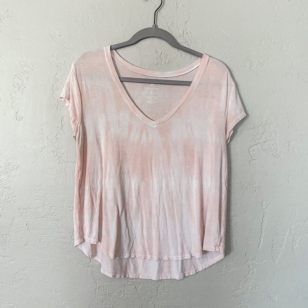 American Eagle - size M favorite tee
